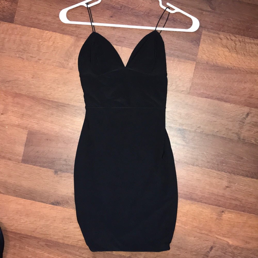Extremely flattering little black dress